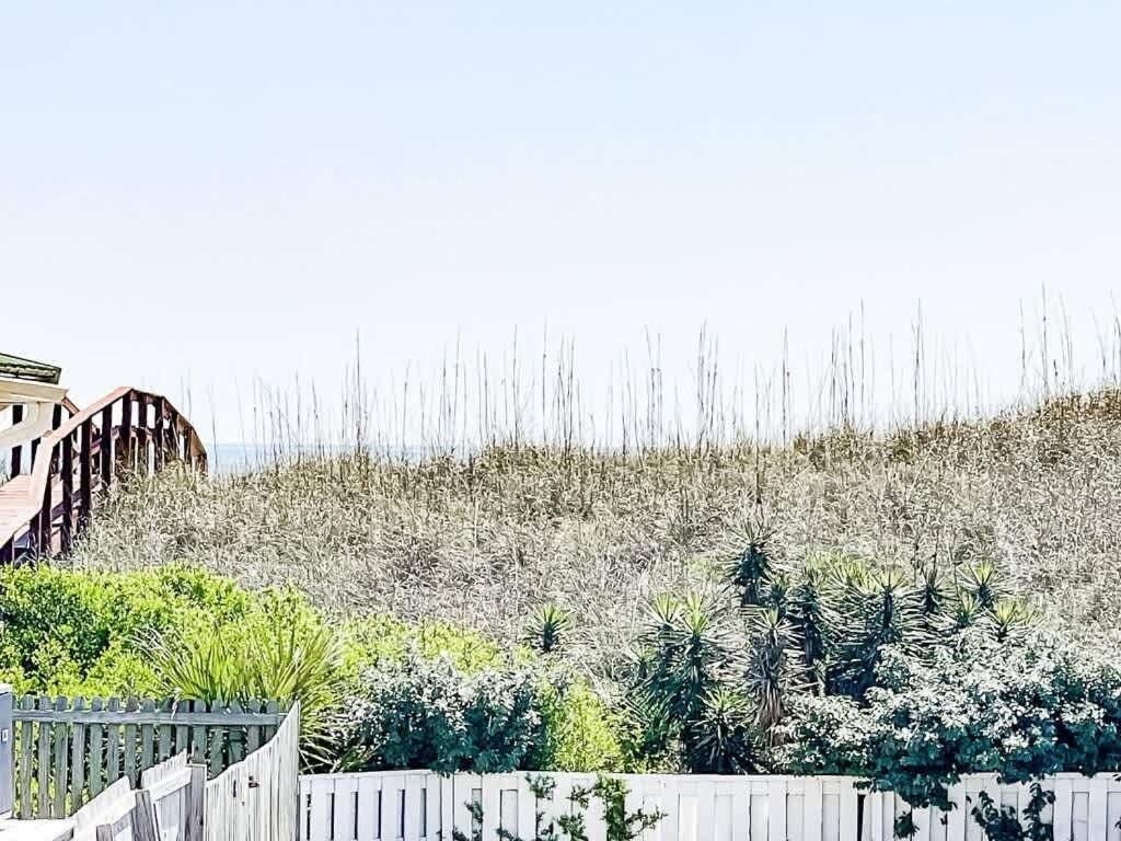 Beach Harbour 17 At The Cb Boardwalk Walk To Everything! Carolina Beach Exterior photo